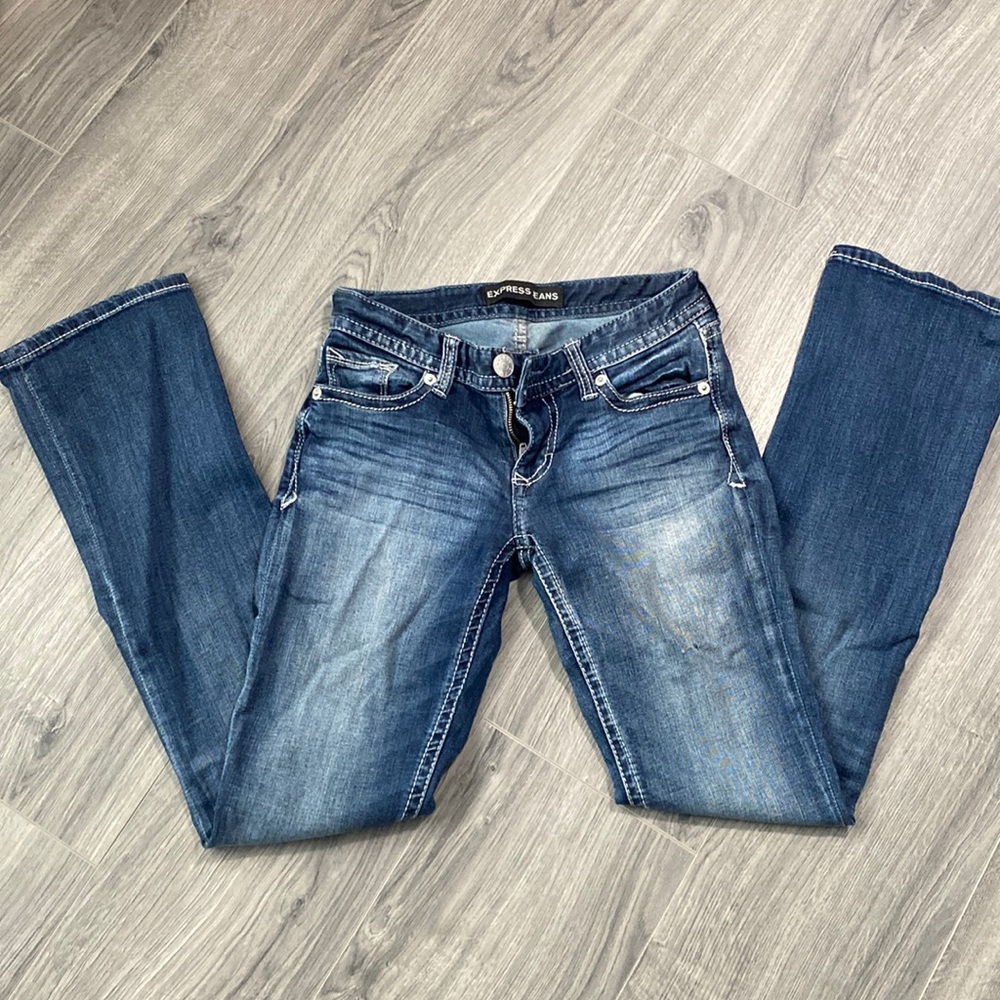 Extremely lightly worn express boot cut jeans size 0R